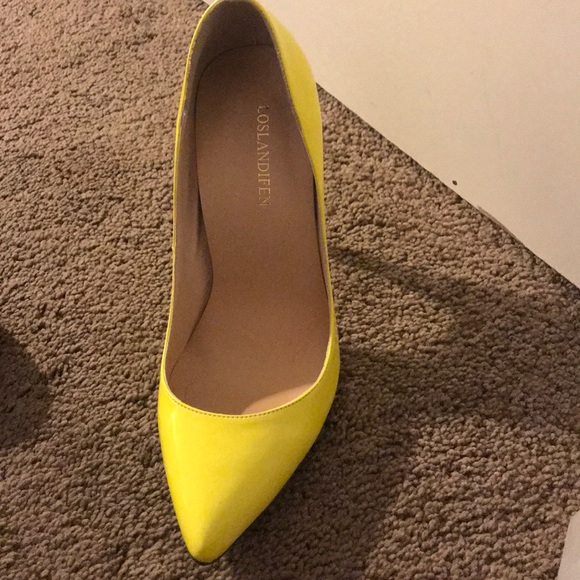 Beautiful heels 👠 - Picture 3 of 3